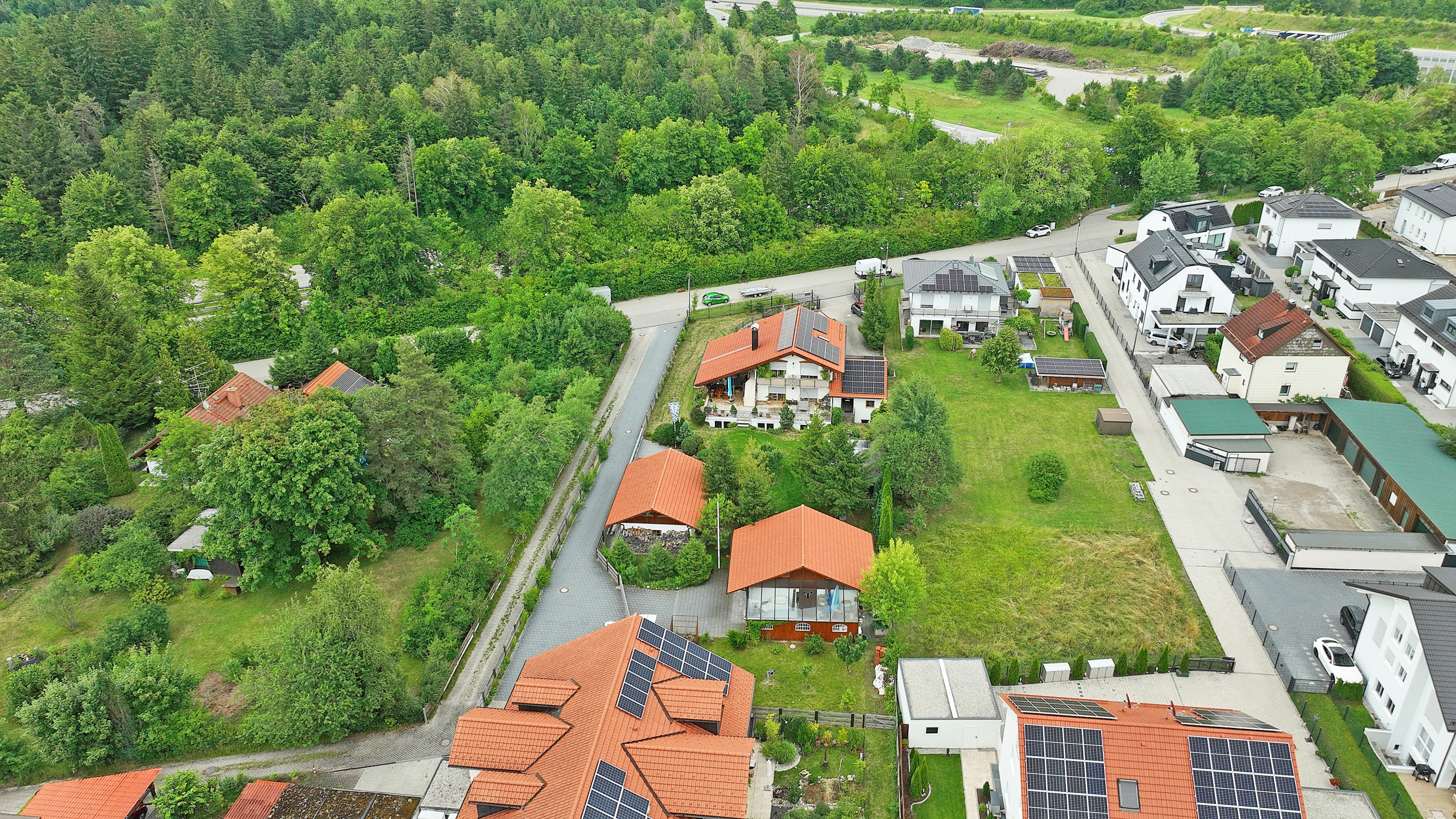 Grundstück -Umgebung