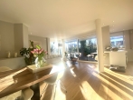Rarität: Hochwertige coole Gartenwohnung auf 2 Ebenen mit Süd/West Terrasse im begehrten Obermenzing - lichtdurchfluteter Wohnbereich