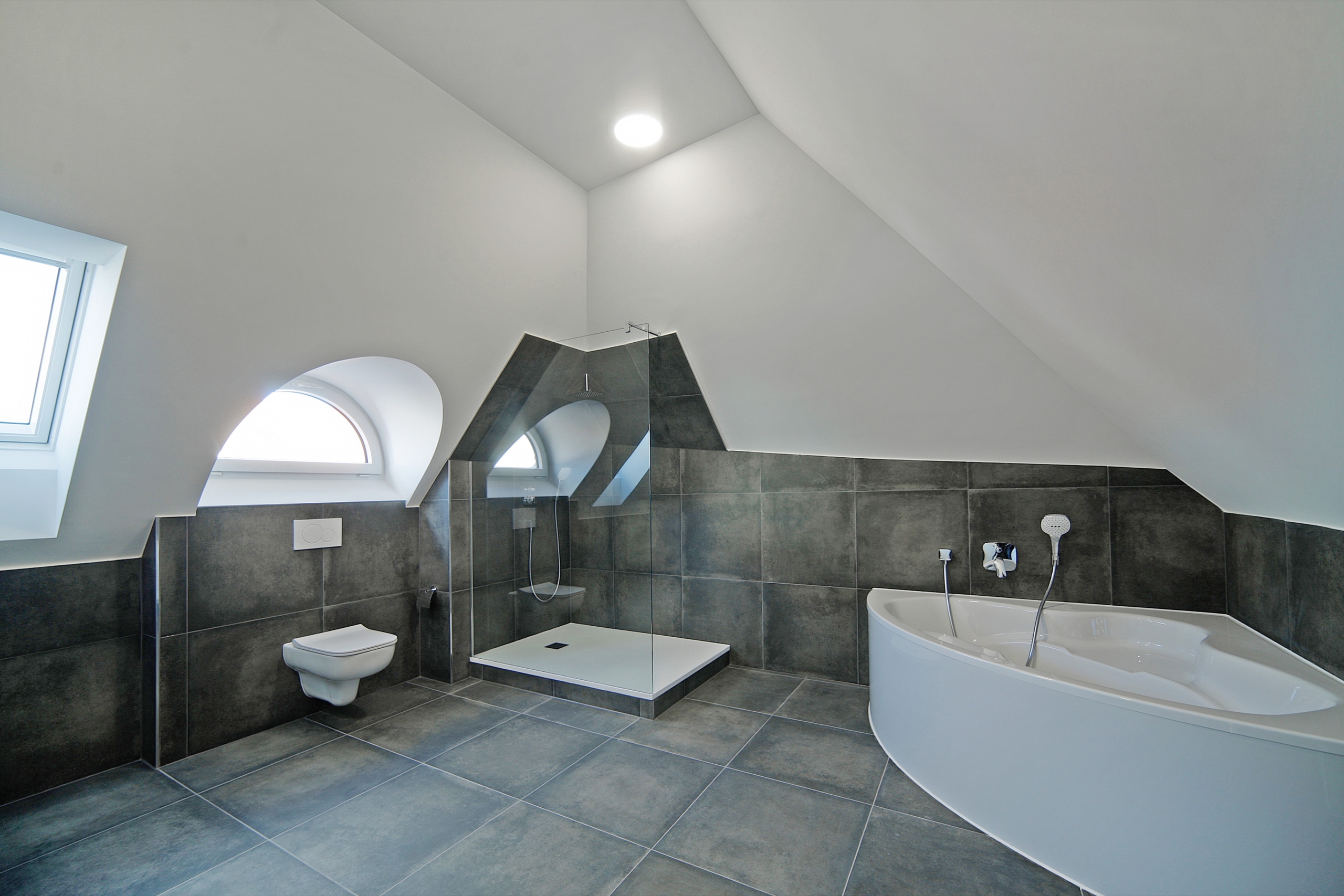 Loft 7 Bad
