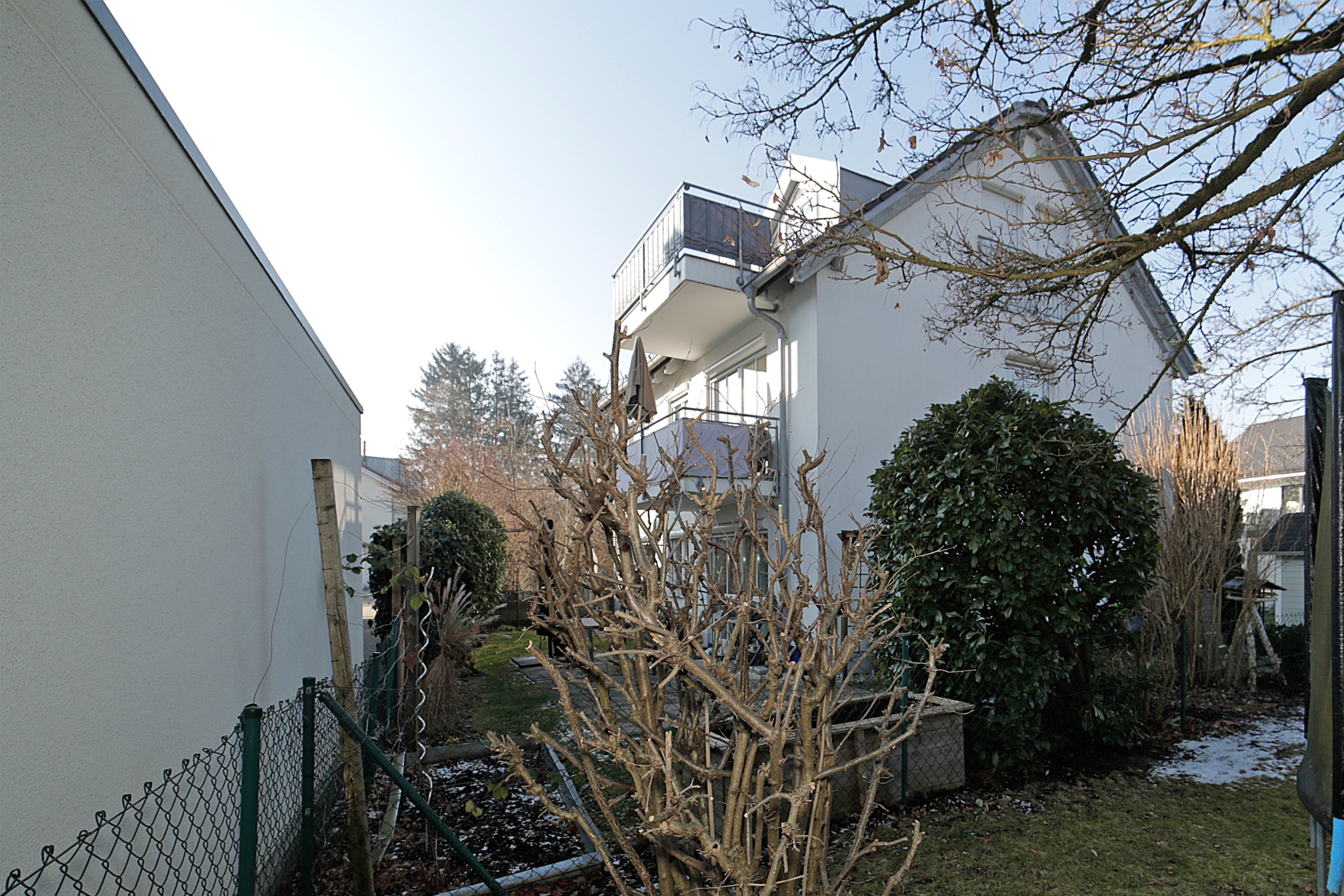 Ansicht Haus+Balkon Südseite