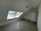 Neuwertige, edle 2-Zimmer-Dachgeschosswohnung mit Süd-West-Terrasse in Olching - Neu-Esting - Schlafen