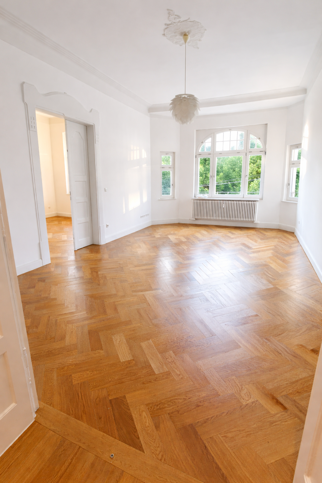 Wohnzimmer mit Erker
