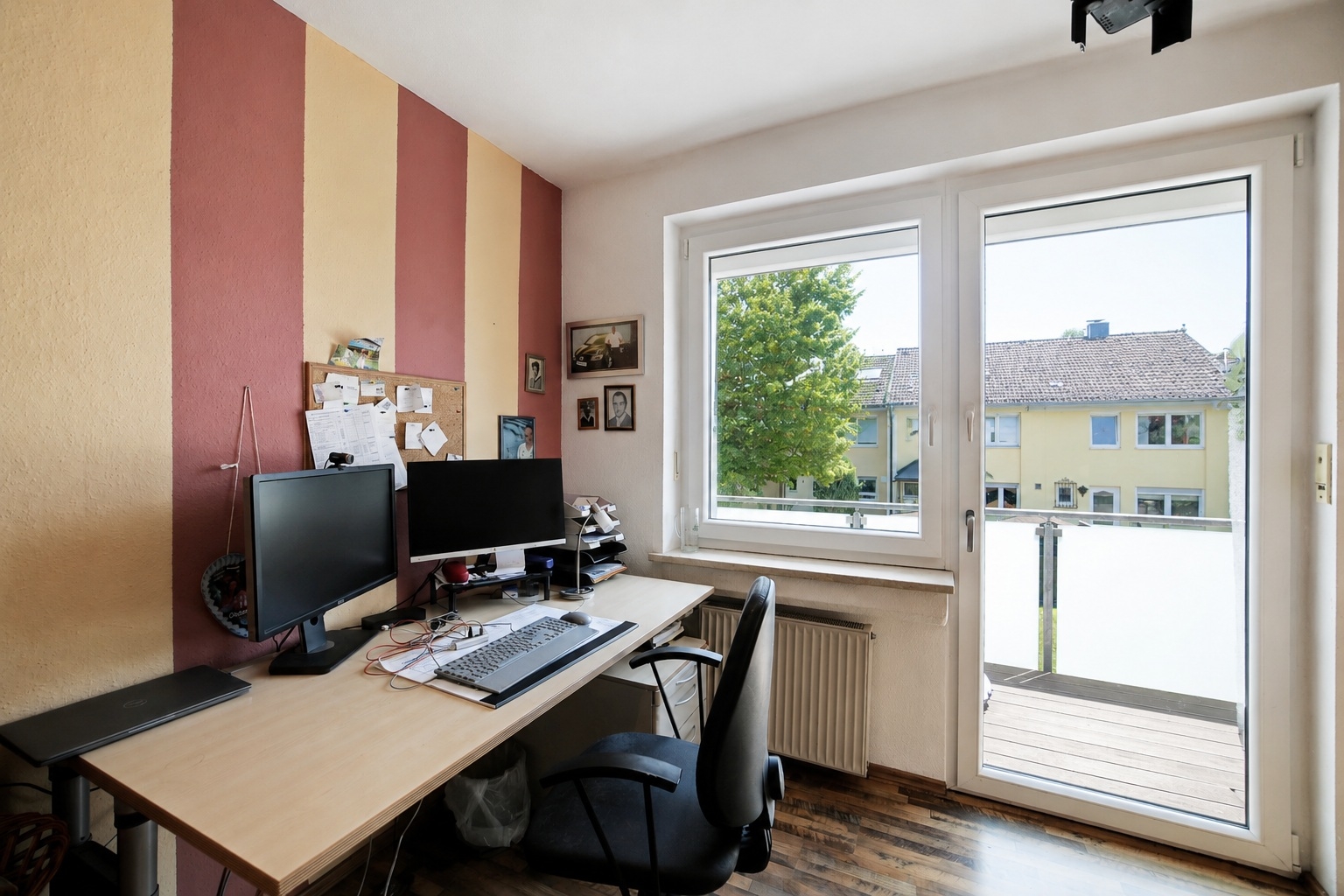 Büro oder Schlafzimmer 3 im 1. OG