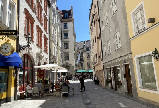 Hausansicht / Straße