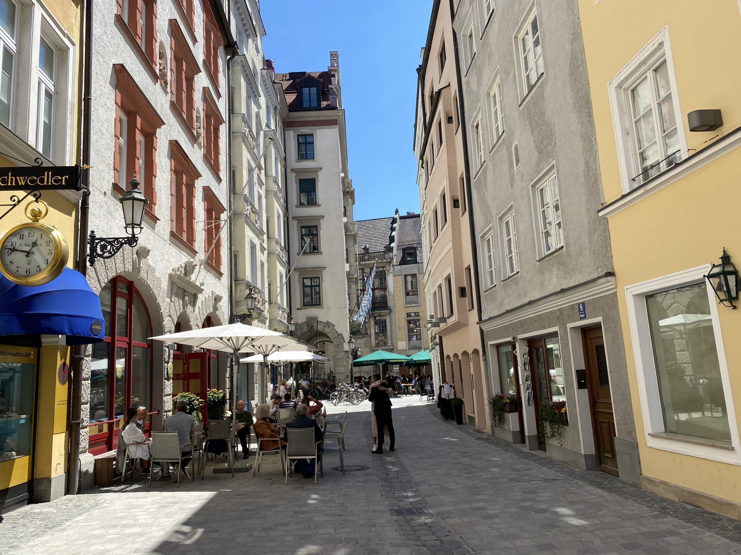 Hausansicht / Straße