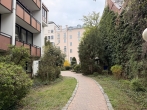 Modernes Stadtdomizil in Top-Innenstadtlage - hochwertige 2,5 Zimmer-Wohnung mit 2 West-Balkonen - grüner Innenhof