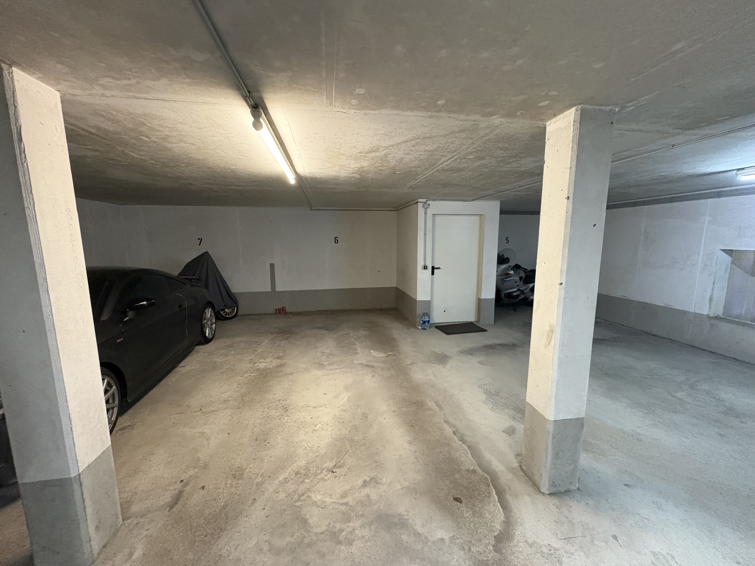 Garagenstellplatz