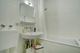 Renovierungsbedürftige gut geschnittete 2 Zimmer Wohnung in Thalkirchen/Sendling - direkte Isarnähe! - Badezimmer