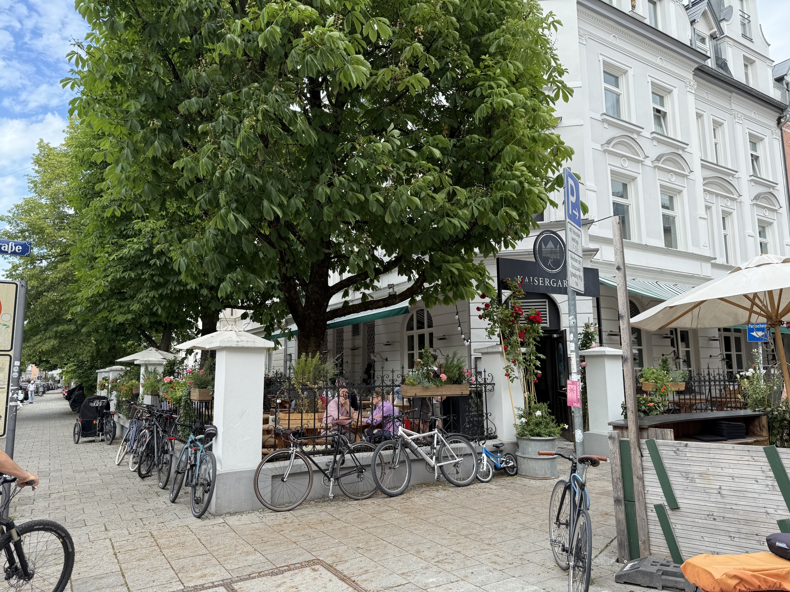 Der "Kaisergarten" um die Ecke