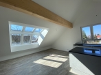 Außergewöhnliche, exklusive 2 Zimmer-Dachgeschoßwohnung in zentraler Lage Perlach - Panoramafenster Süd
