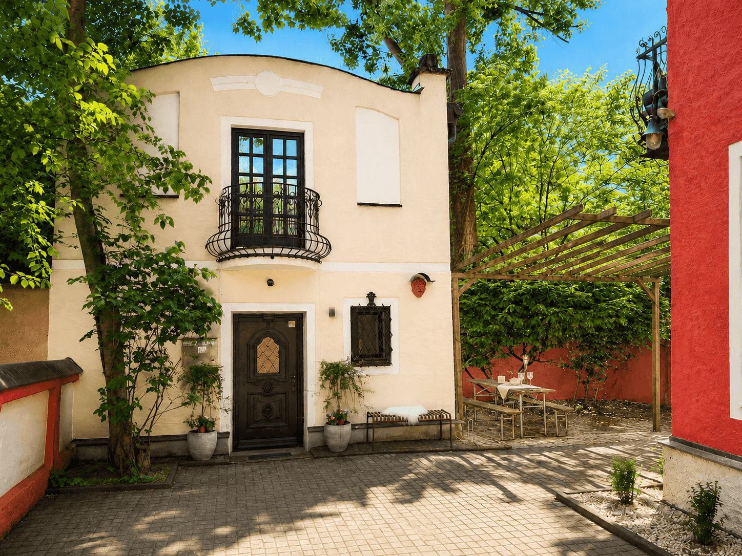 Kutscherhäuschen im Innenhof