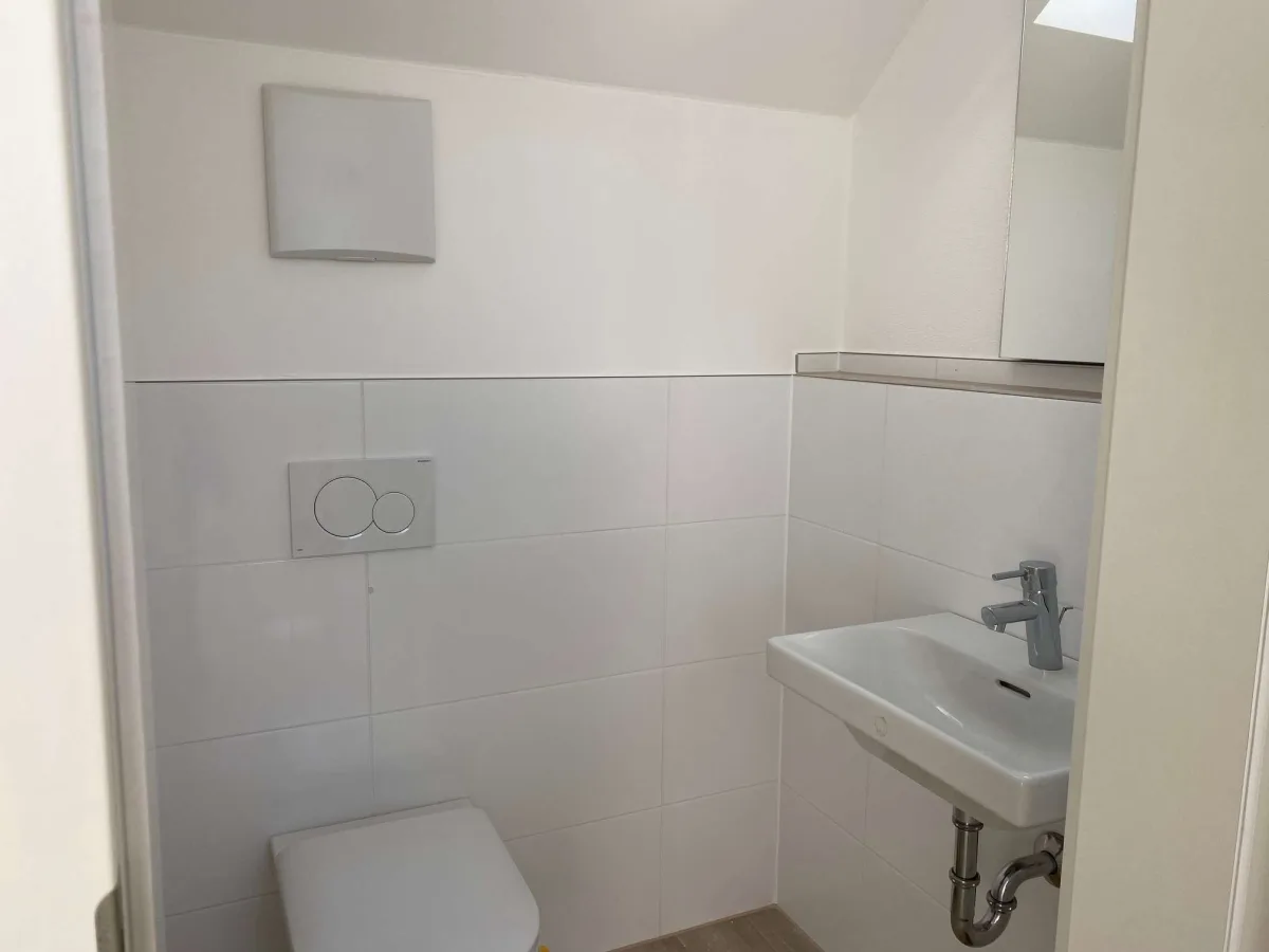 separate Toilette im OG