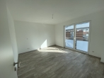 Neuwertige sonnige 2-Zimmer-Wohnung mit großzügigem Grundriss und Süd-Loggia in Perlach - Schlafzimmer