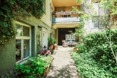 Großzügiges 2 Zimmer Souterrain-Studio in herrschaftlichem Stilaltbau in bester Lage Schwabing! - Zugang zum Garten