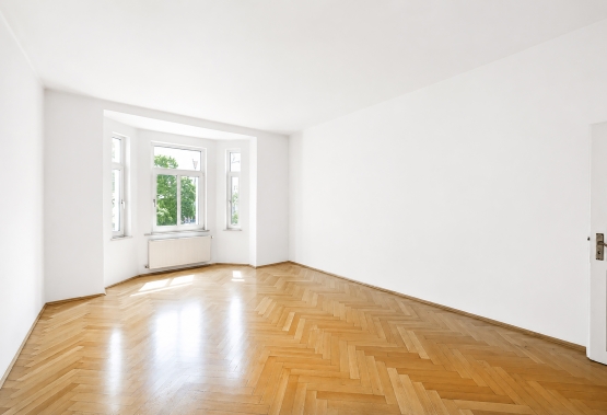 Wohnzimmer mit Erker und Südausrichtung