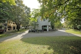 Kleine Gewerbeeinheit: Büro/Atelier/Studio - sehr gute Lage in Bogenhausen - Zugang zum Eingang