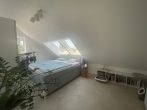 Neuwertige, edle 2-Zimmer-Dachgeschosswohnung mit Süd-West-Terrasse in Olching - Neu-Esting - Schlafen