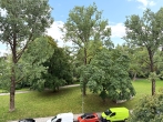 Großzügiges gut geschnittenes Apartment mit Balkon in grüner und ruhiger Lage in der Parkstadt Solln - Balkon_Aussicht
