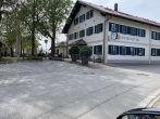 Exklusives freistehendes Einfamilienhaus in Meiling am Wörthsee - Sepperl Wirt Biergarten
