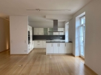 4-Zimmer-Stadtwohnung - charmanter Altbau mit 2 Südbalkonen - in Neuhausen - Küche