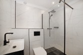 Bestlage Schwabing-hochwertig sanierte, ausgezeichnet geschnittene 3 Zimmer Wohnung-sofort verfügbar - edles Bad