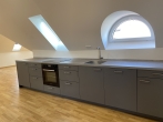 Moosburg an der Isar - exklusives, helles Dachgeschoss-LOFT in bester, ruhiger Altstadtlage! - Einbauküche