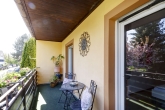 Großzügige DHH mit idyllischem, sonnigen Garten+Südterrasse in sehr guter, ruhiger Lage in Germering - Balkon 1. OG