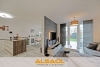 ALSAOL Immobilien: Neuwertige, großzügige 2 Zimmer-Gartenwohnung mit Südterrasse+Hobbyraum-Germering - Wohnzimmer und offener Kamin_m